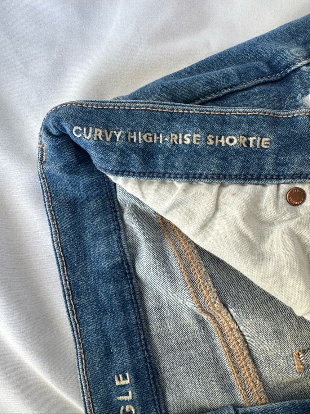 American Eagle Outfitters Next Level Stretch Curvy High-Rise Shortie Size 12 - Picture 8 of 11